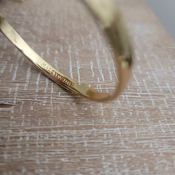 HALCYON DAYS - Frog Bangle Bracelet (Brand new)(Gift box included) - Picture 10 of 14